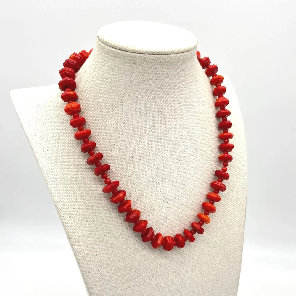 Unbranded red coral